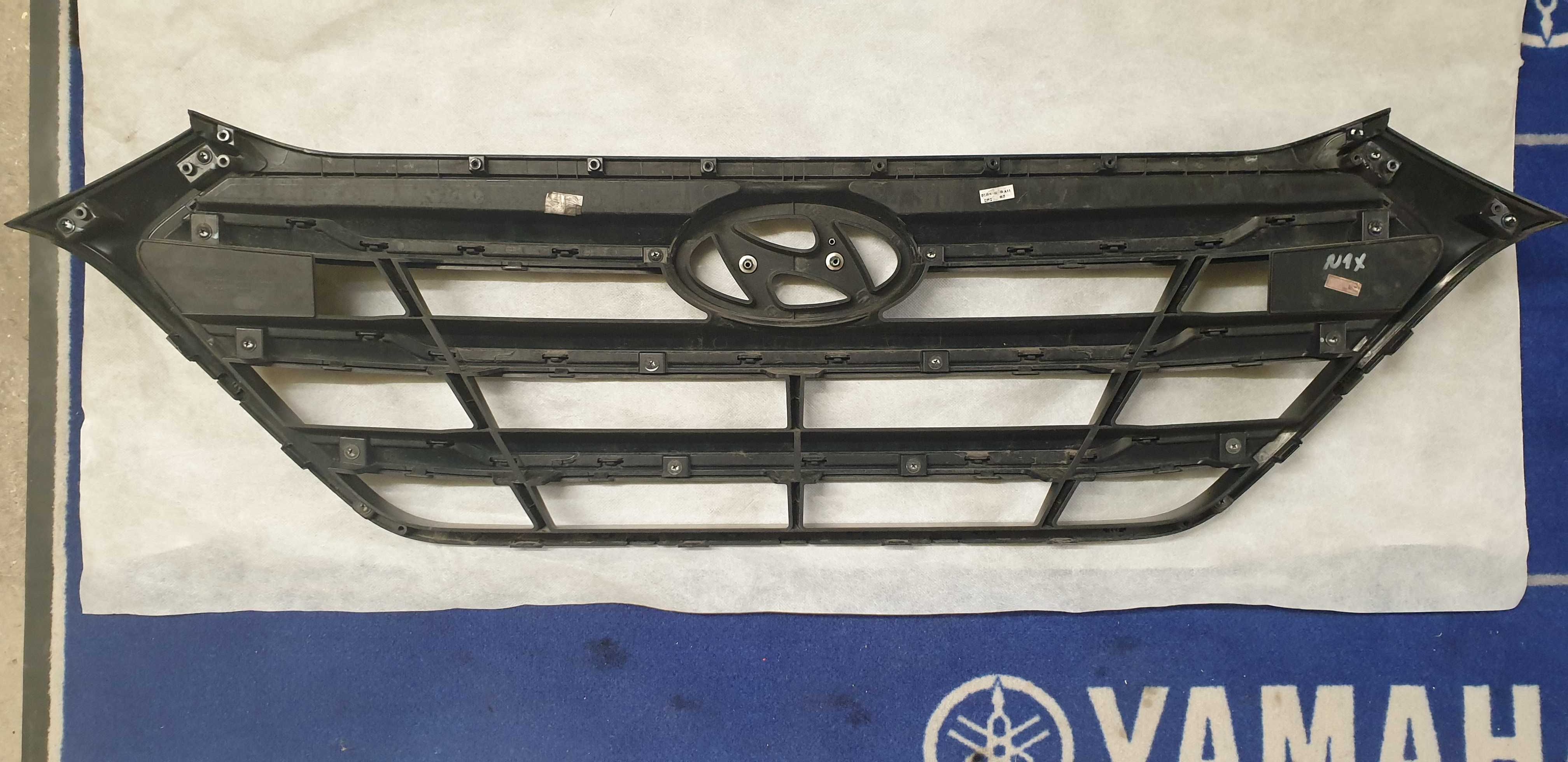 ATRAPA GRILL Hyundai Tucson 15r.->