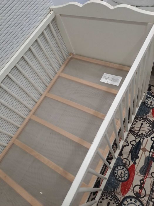 Berço bebe IKEA usado