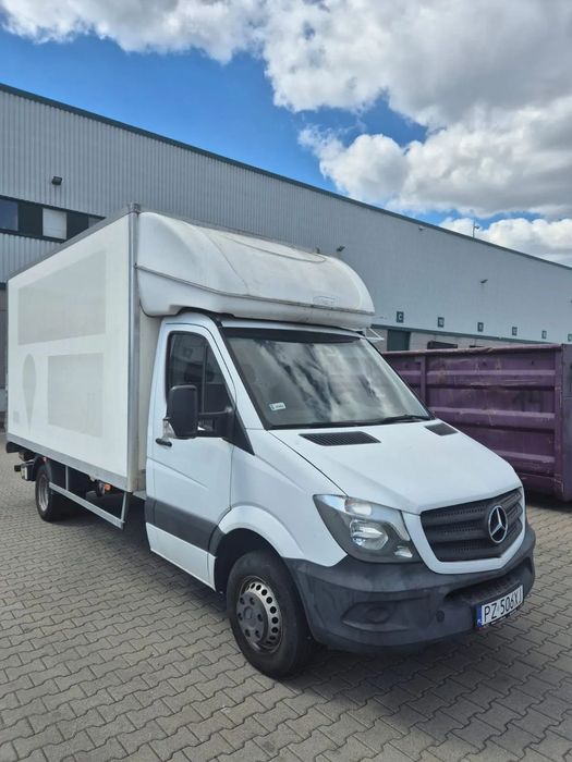 Mercedes-Benz Sprinter