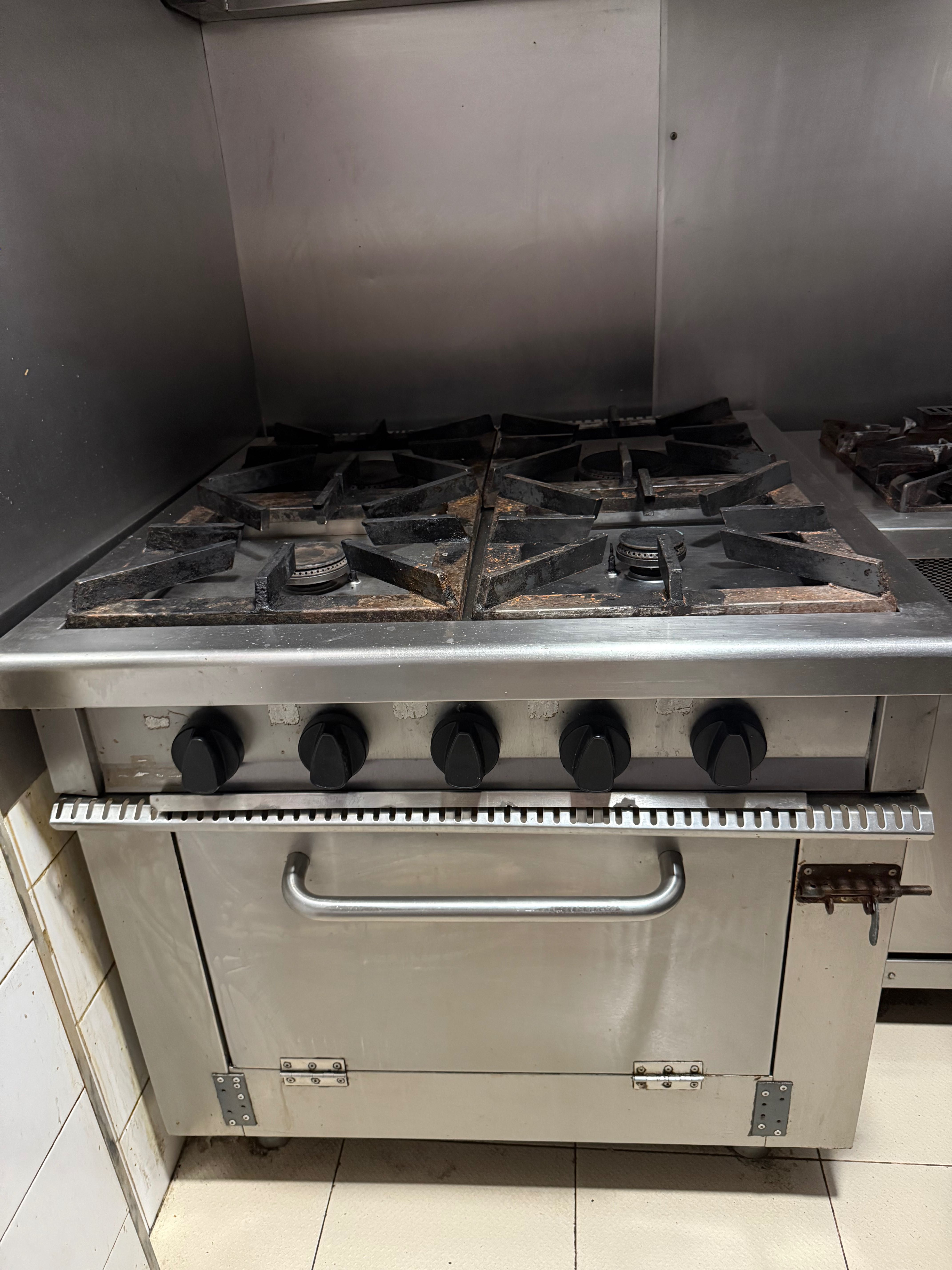 Gaz stoves, used one