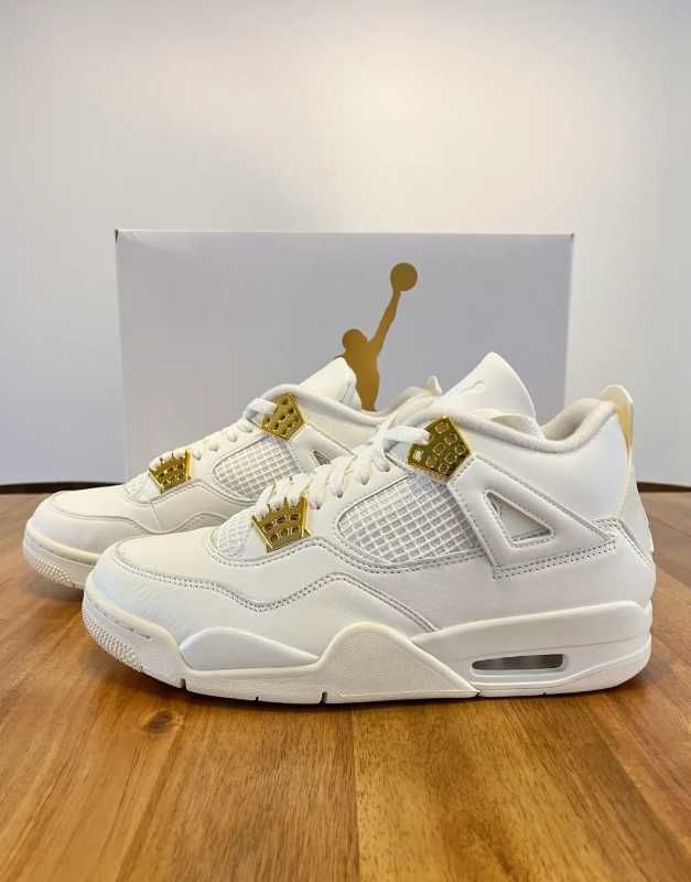 Jordan 4 Retro Metallic Gold r.45