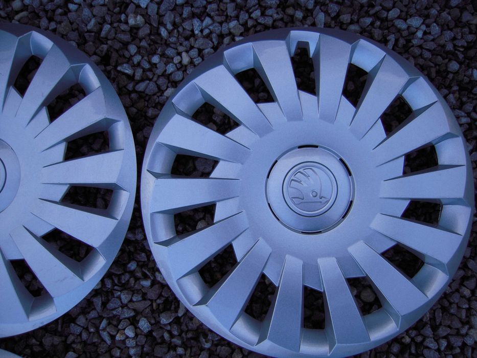 Kołpaki oryginalne SKODA Octavia Superb 16 cali