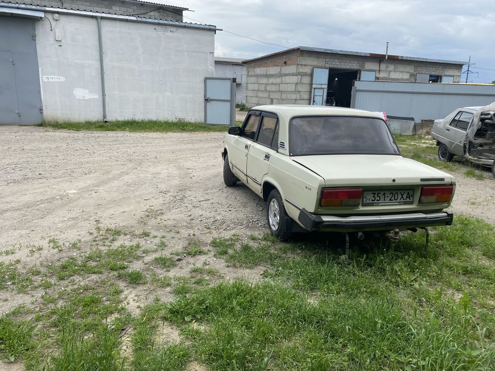 Продам ваз 2105 в доброму стані