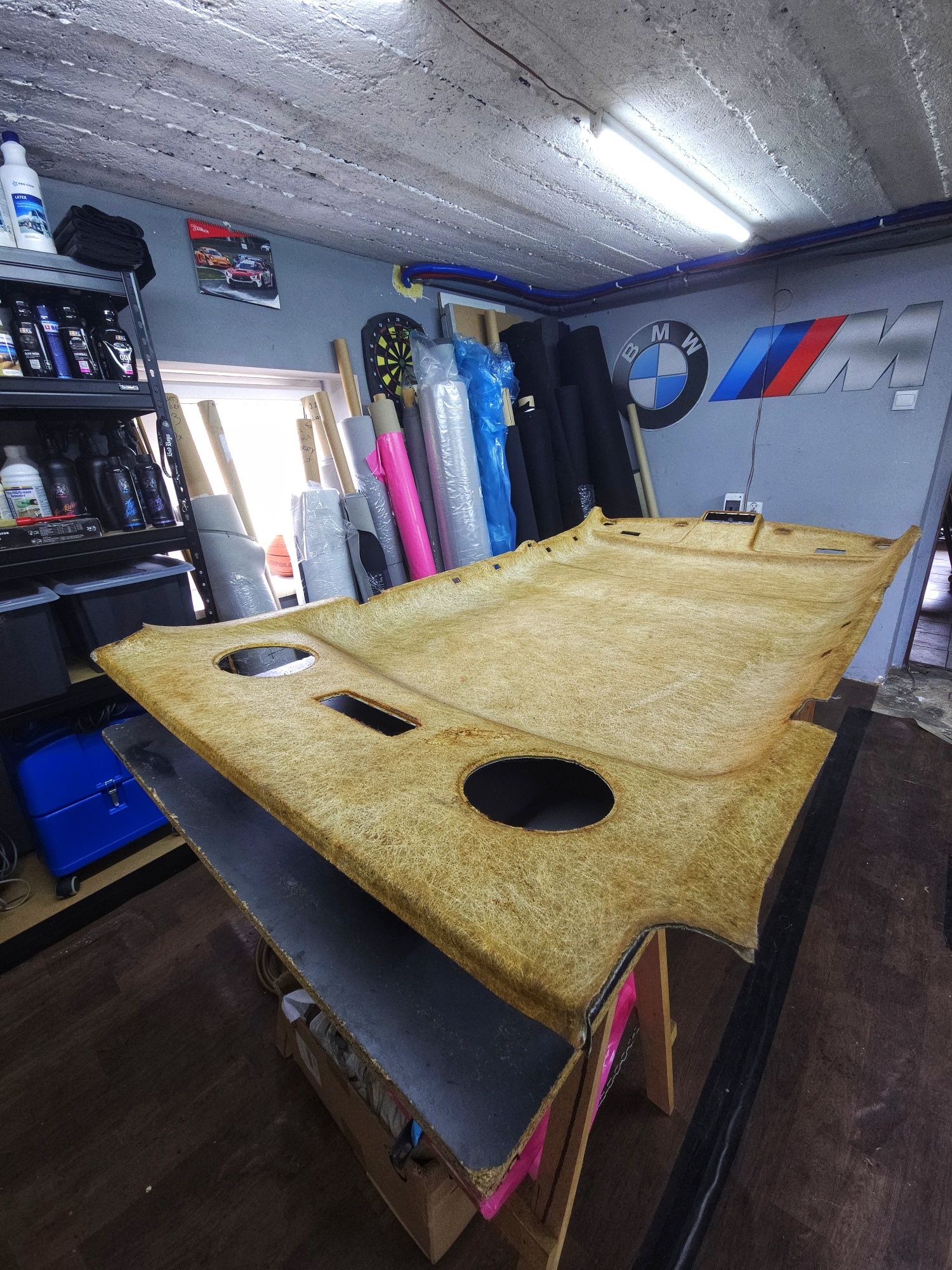 Podsufitka E36 Touring Świeżo oklejona pod klienta