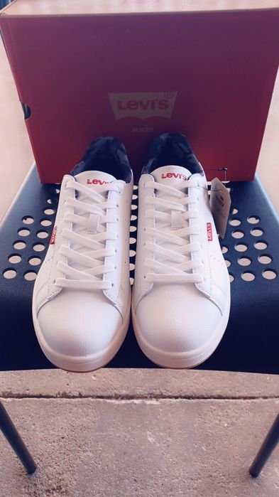 Sapatilhas Levi's Avenue White Khaki N38