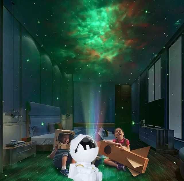 Лазерный ночник проектор светильник Астронавт звездное небо пультом ДУ