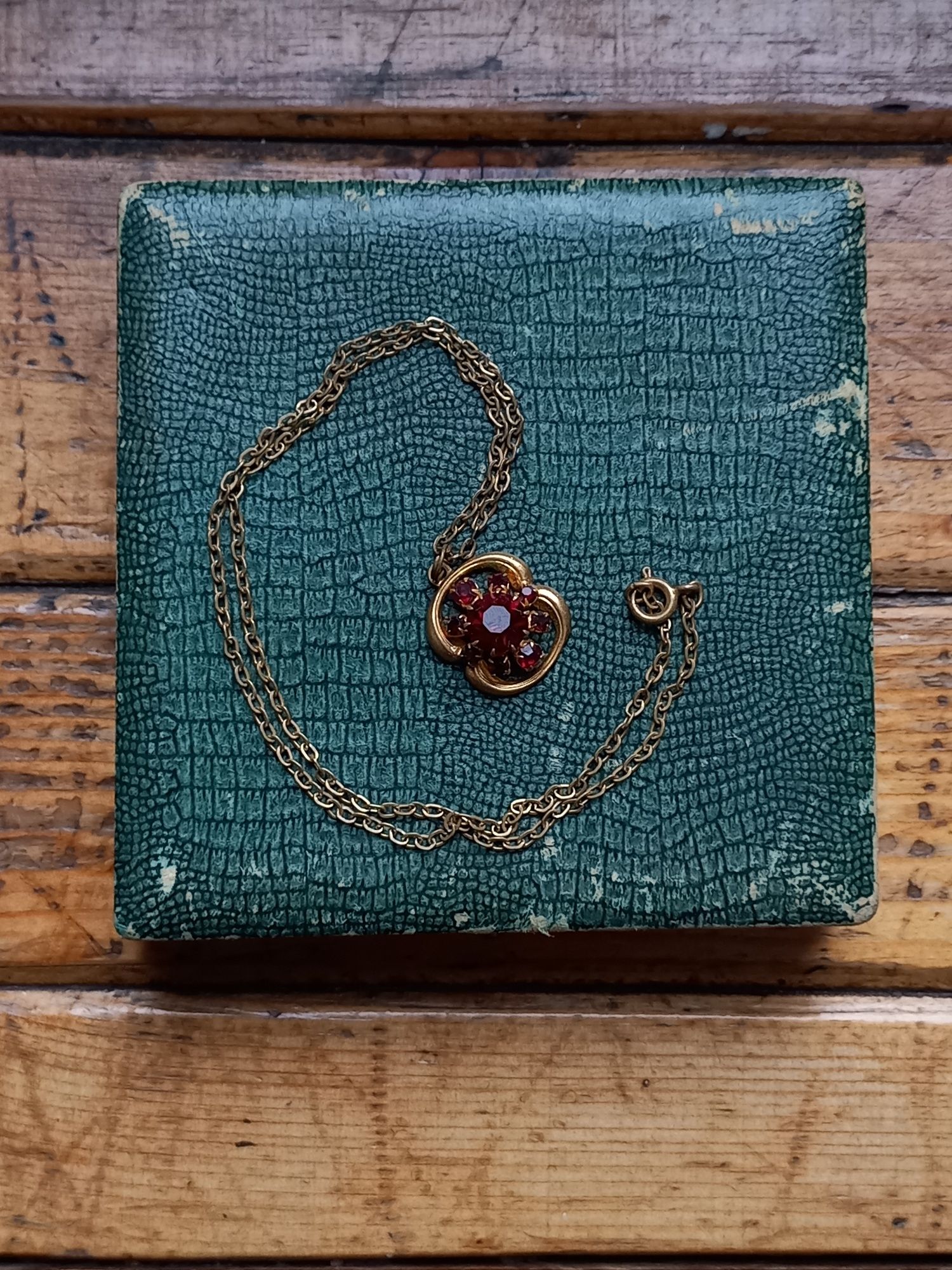 Naszyjnik markiza vintage retro stara biżuteria wisiorek zawieszka