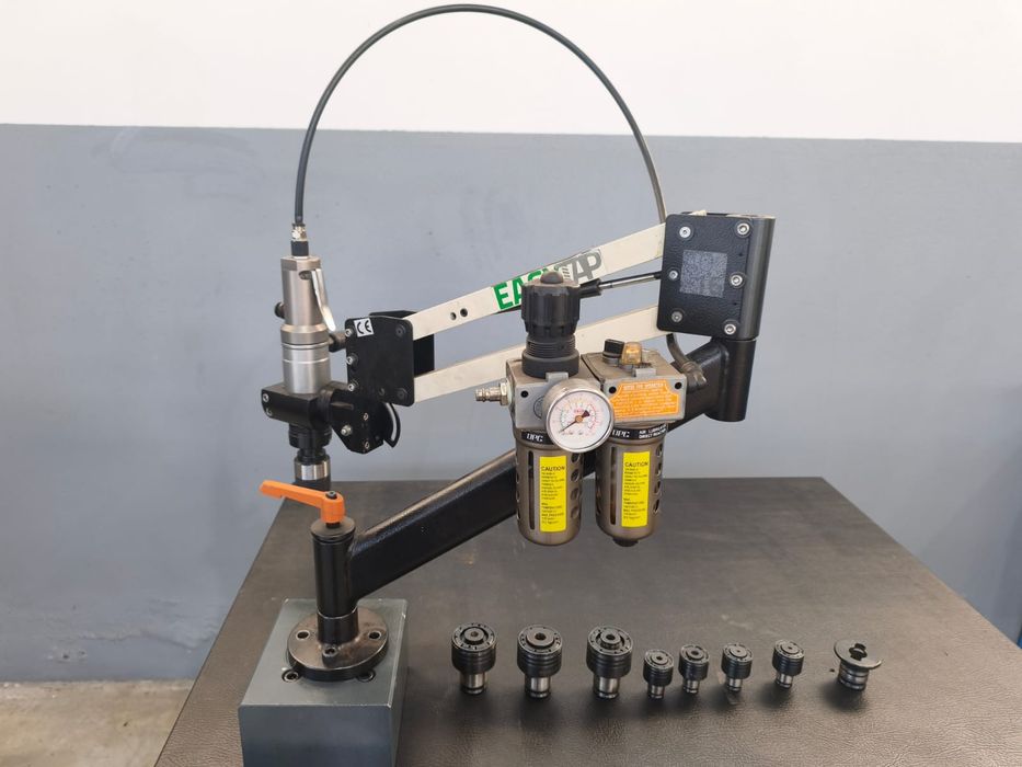 Máquina de Roscar Pneumática