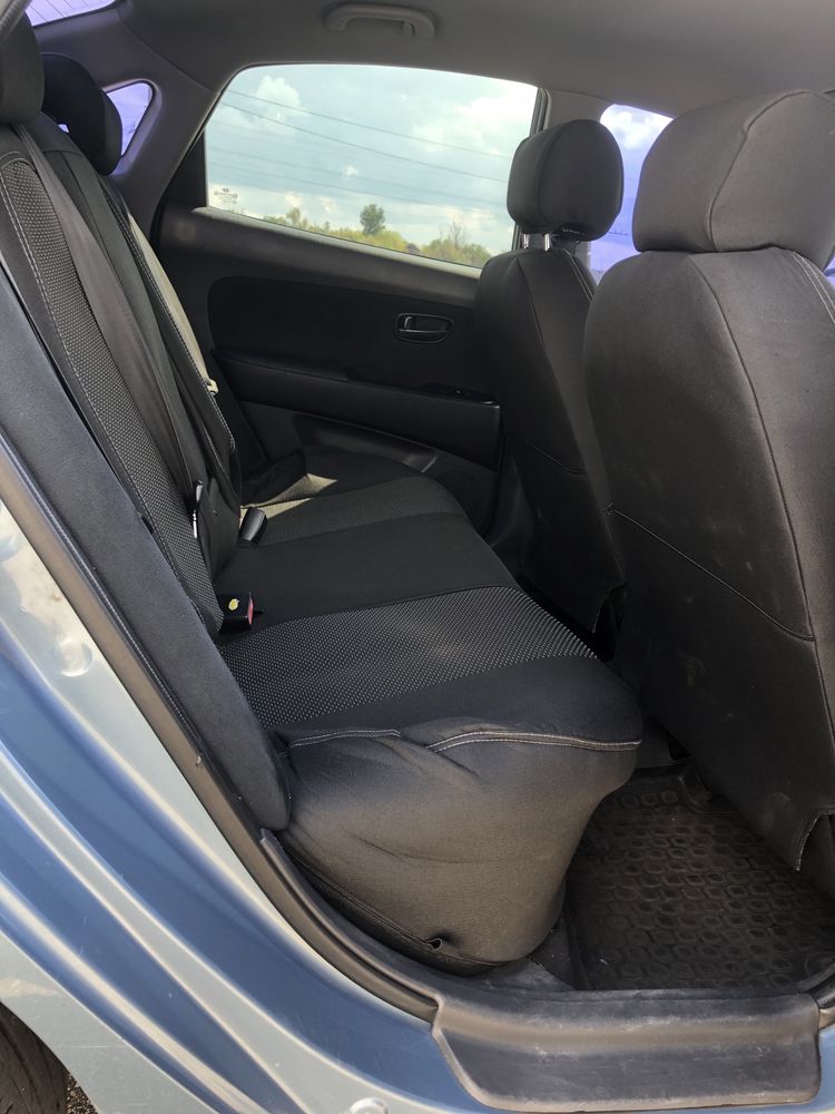 Продам hyundai elantra