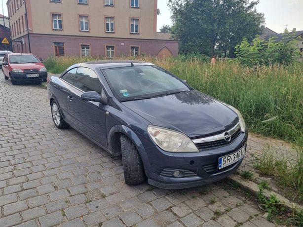 Opel Astra  1.8 klimatyzacja, wersja Cosmo.  Okazja