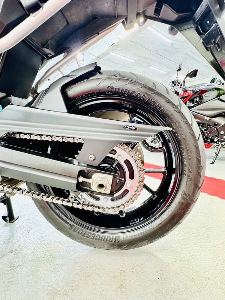 Мотоцикл Suzuki V-Strom 1000 в оригіналі з Японії