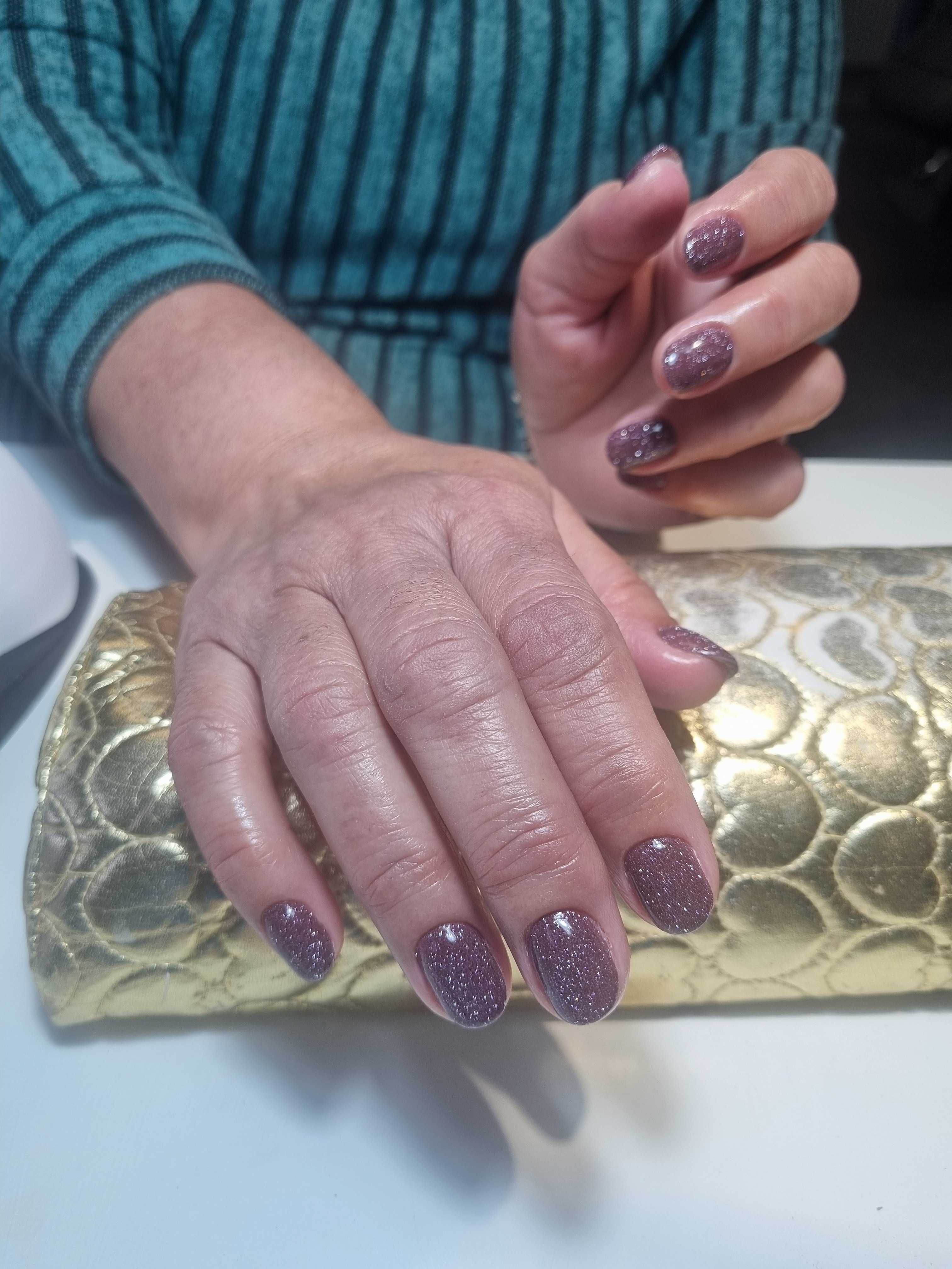 Manicure hybrydowy/żelowy,przedluzanie