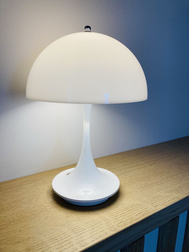 Nowa designerska lampka