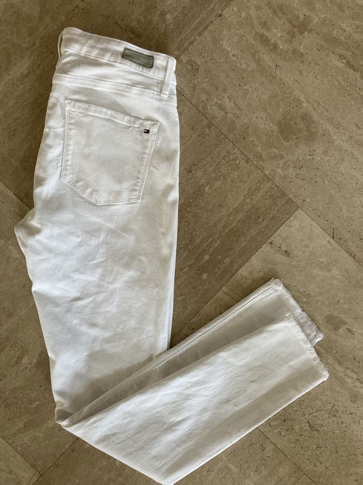 Damskie spodnie jeansy Tommy Hilfiger W 30