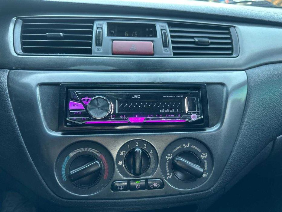 Mitsubishi Lancer 9  офіціал з рідним пробігом на автоматі.