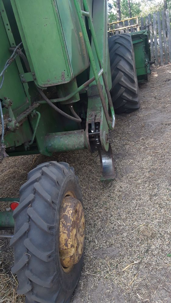 John Deere 925 комбайн