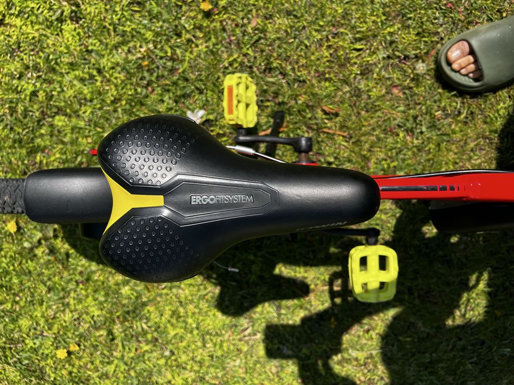 Bicicleta crianca roda 16 como nova - decathlon aluminio