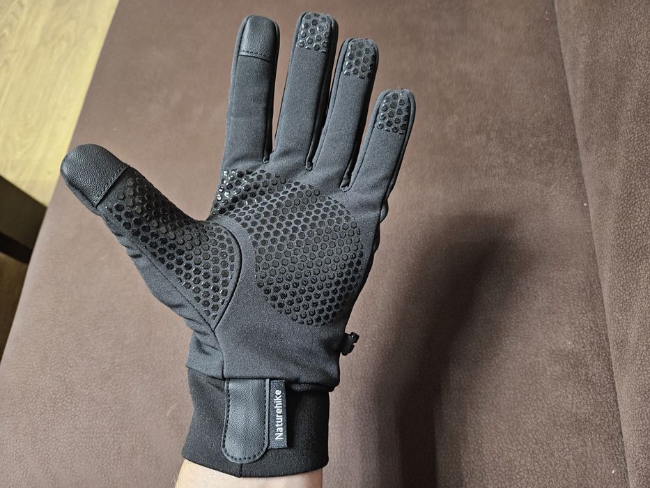 Rękawiczki naturehike softschell wodo-wiatroszczelne