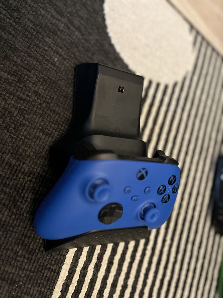 Xbox Series X 1TB stan idealny + torba