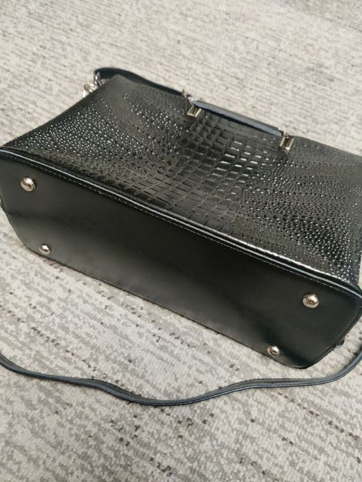 Жіноча шкіряна сумка