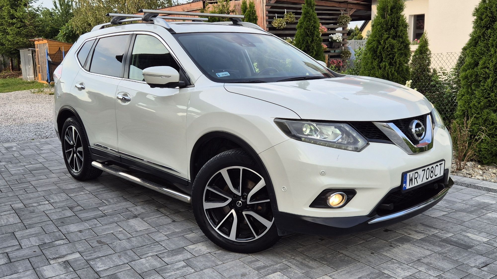 Nissan X-Trail * 2017 Rok * 7- Mio OSOBOWY !! HAK * ZADBANY !!