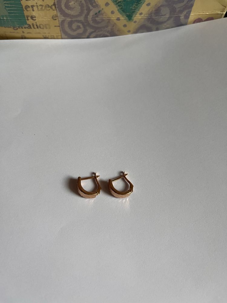 Сережки  585 проба