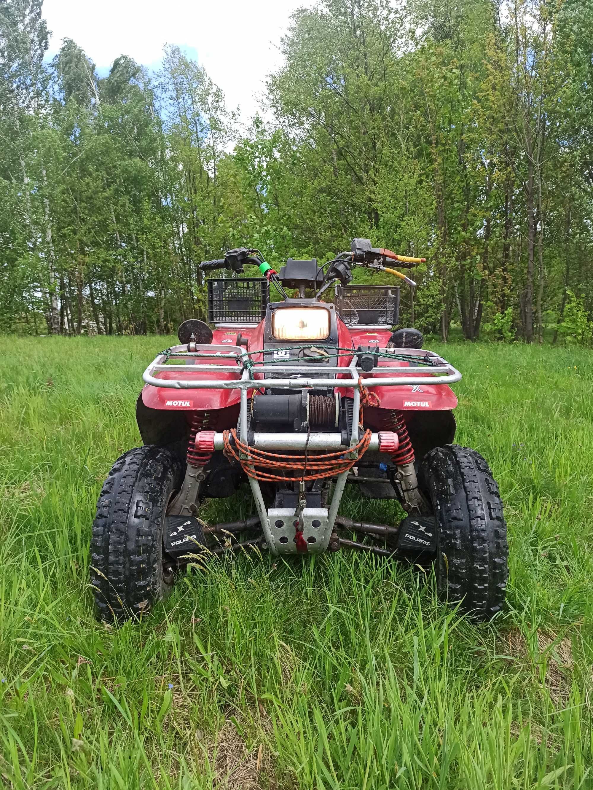 Quad Polaris Trail Boss 250