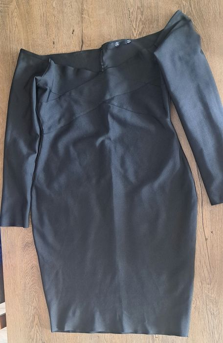 Elegancka sukienka 44