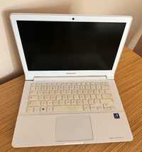 Laptop Samsung NP905S3G