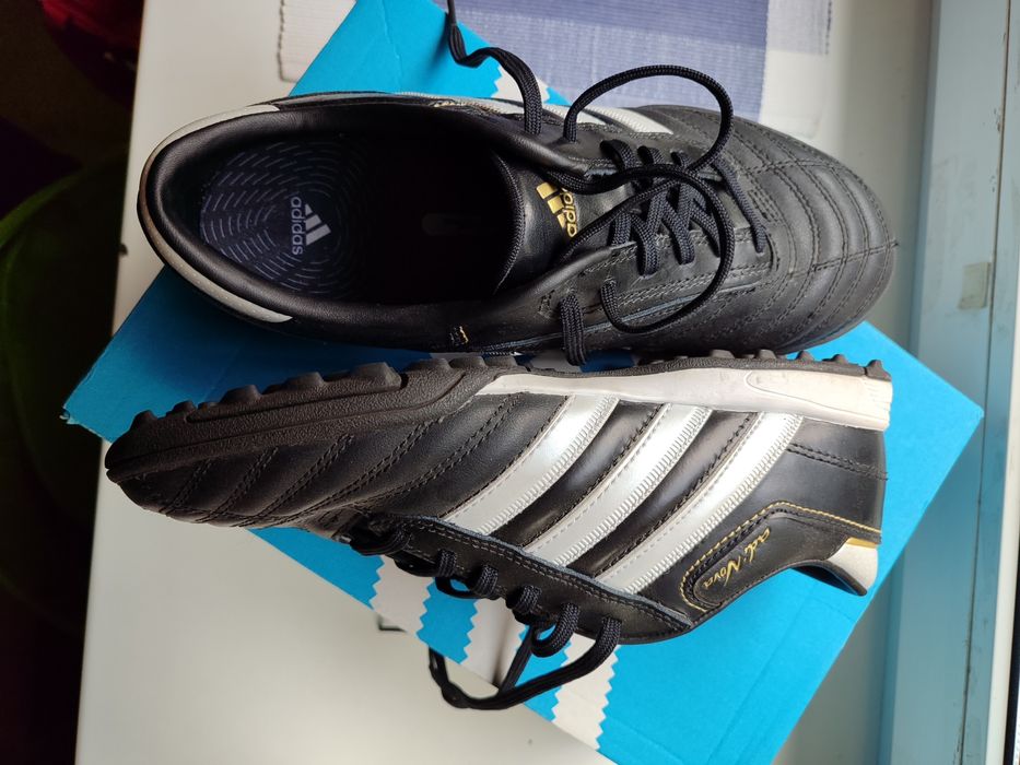 Сороконіжки Adidas
