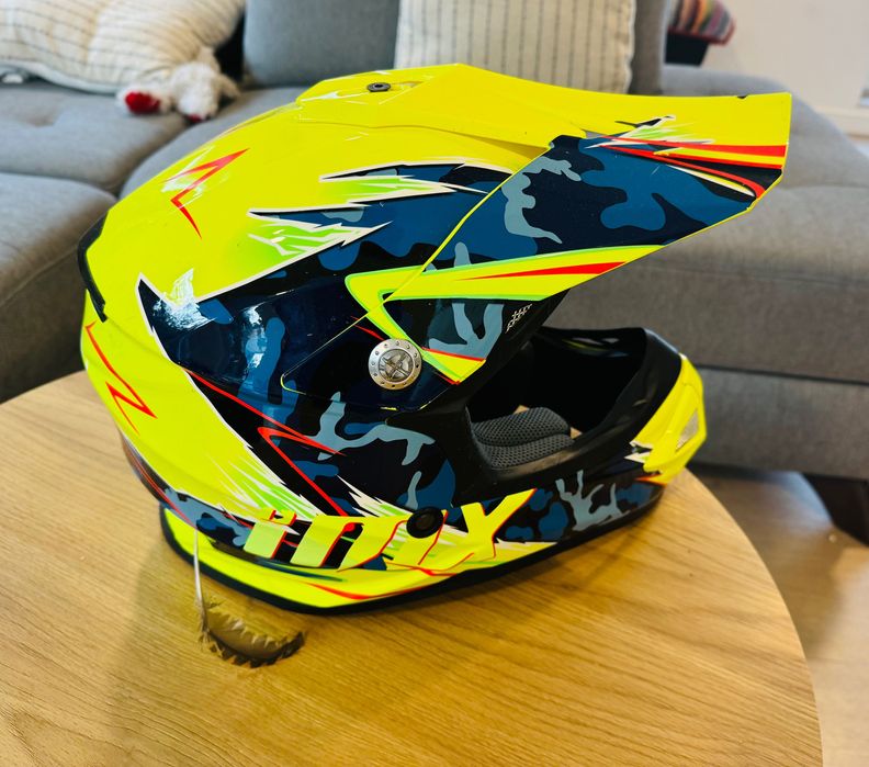 Dziecięcy kask crossowy