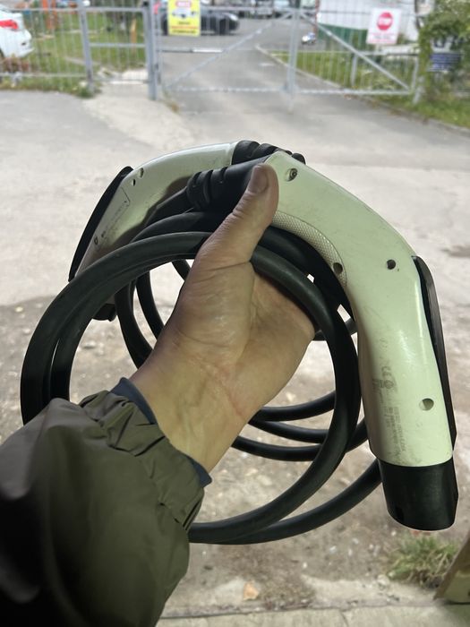 Кабель тип 2 в розетку тип 1 в авто