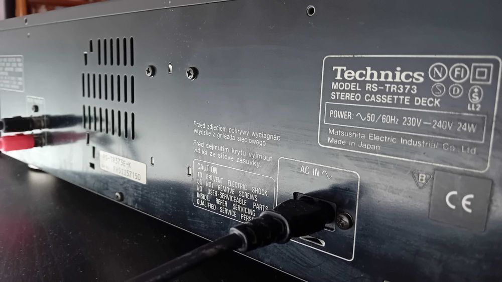 Techniscs RS-TR 373 leitor e gravador de cassetes