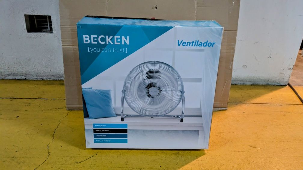 Ventoninha de Chão BECKEN