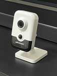 IP-камера Hikvision DS-2CD2423G0-IW 2 MP, Wi-Fi, PoE, ИК-подсветка