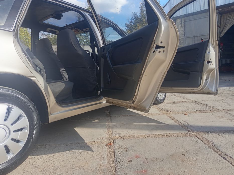 Продам Опель вектра А