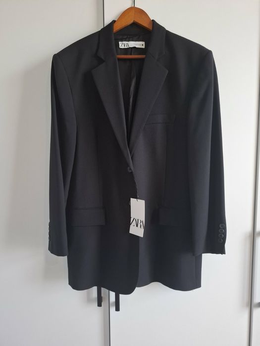 Жіночий жакет бренду Zara