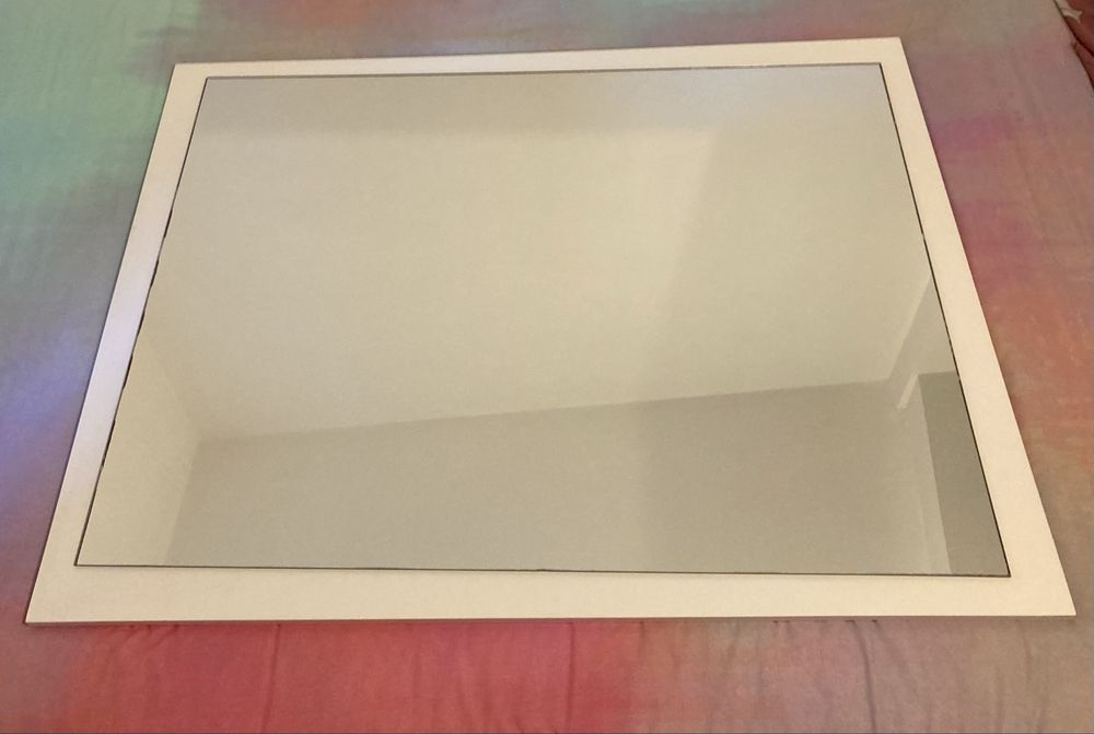 Espelho branco cómoda