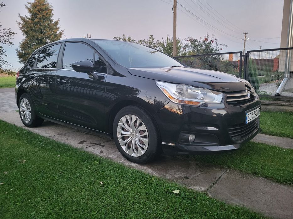 Продаю свій Citroën C4 2014 року випуску з надійним дизельним двигуном