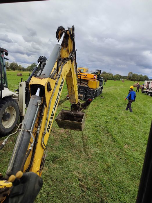 Koparko- ładowarka wynajem koparka ładowarka