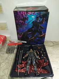 Batman bushido play arts kai figurka