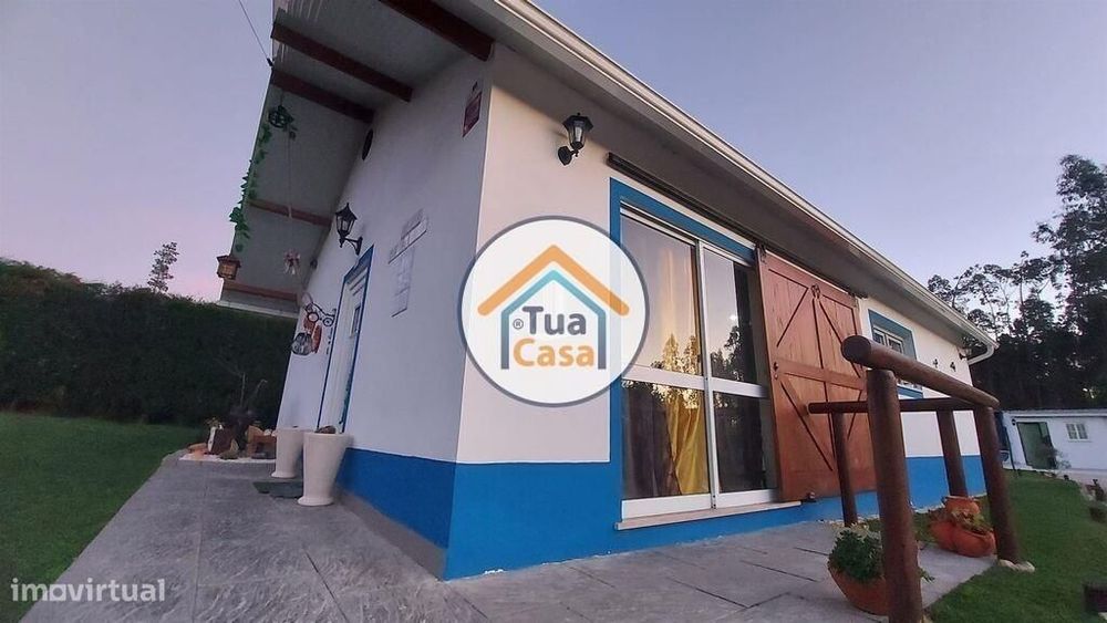 Moradia T3 Isolada inserida num lote de 841 m2 em Póvoa do Bispo a esc