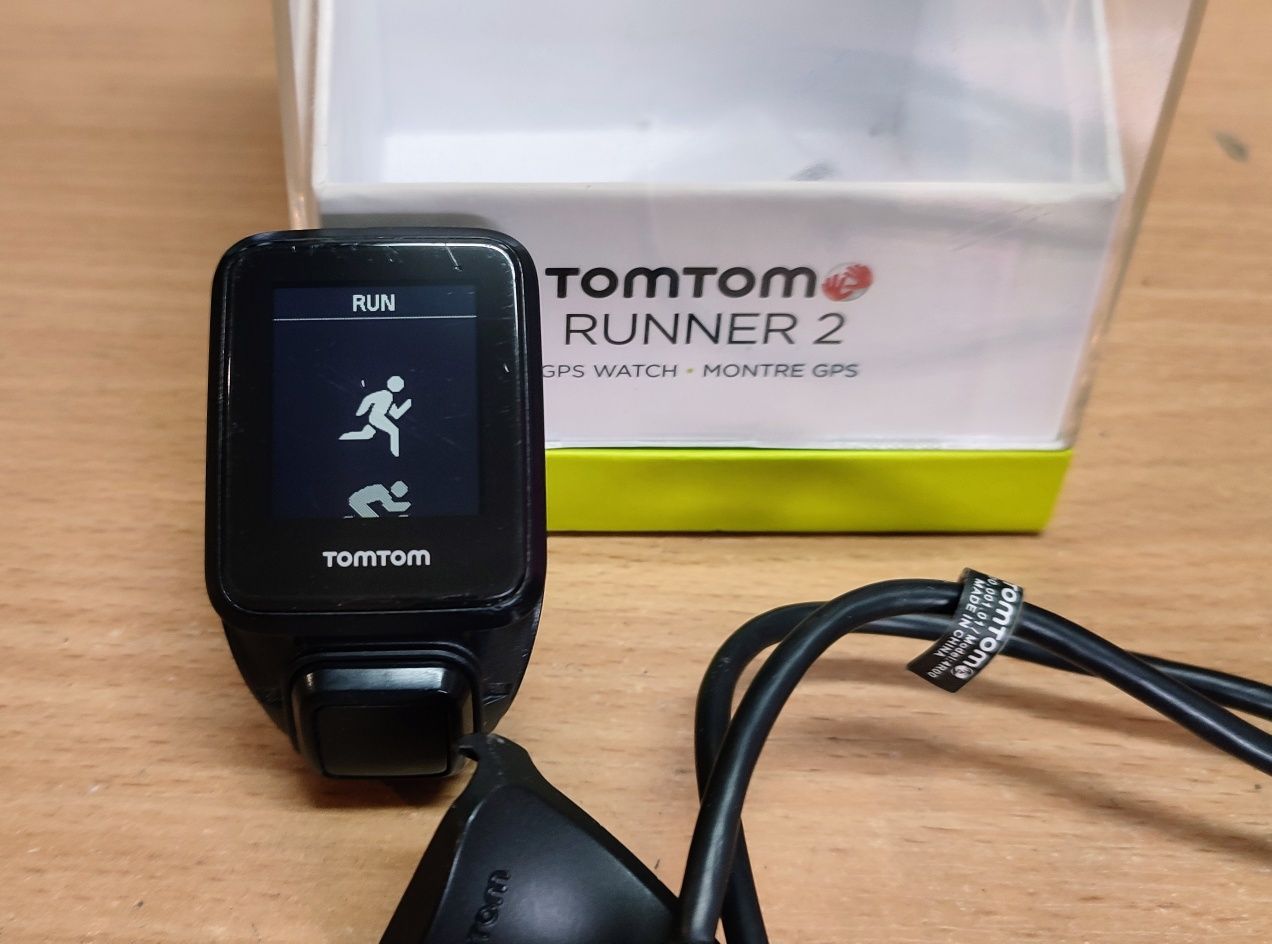 Фітнес трекер Tomtom runner 2