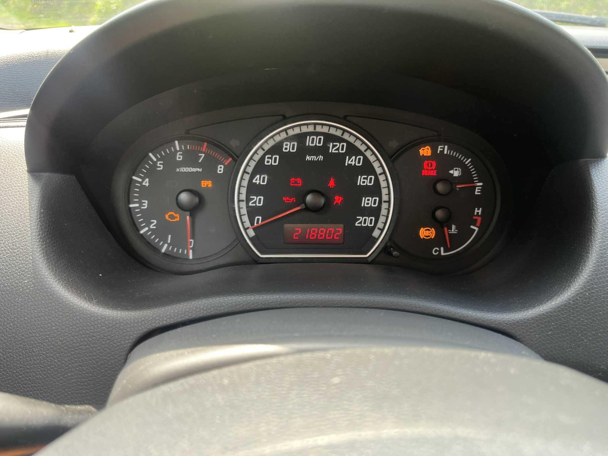 Suzuki swift demon asfaltu