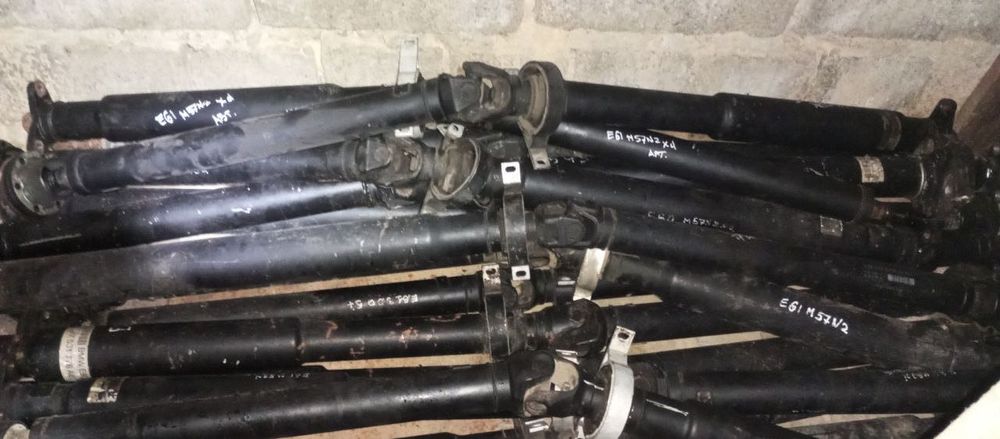 Карданний вал БМВ Е53,Е60,Е61,Е63,Е65,Е70,Е71,Ф01,Ф02,Ф10,Ф30. Кардан