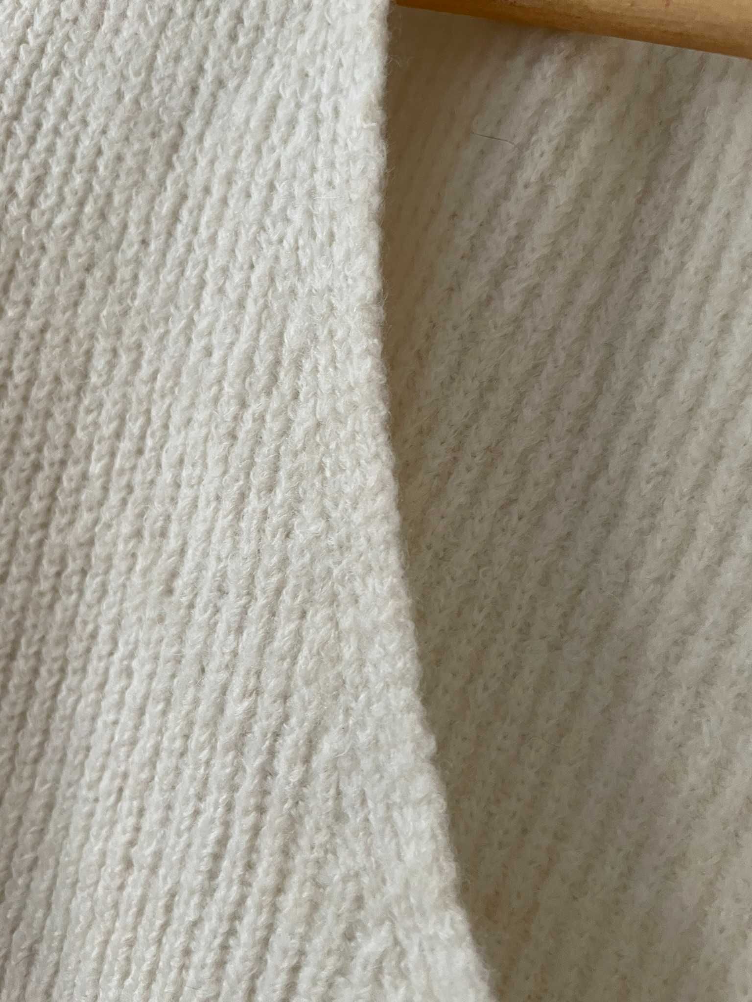 H&M sweter kremowy prążek krótki dekolt V wełna wool S 36
