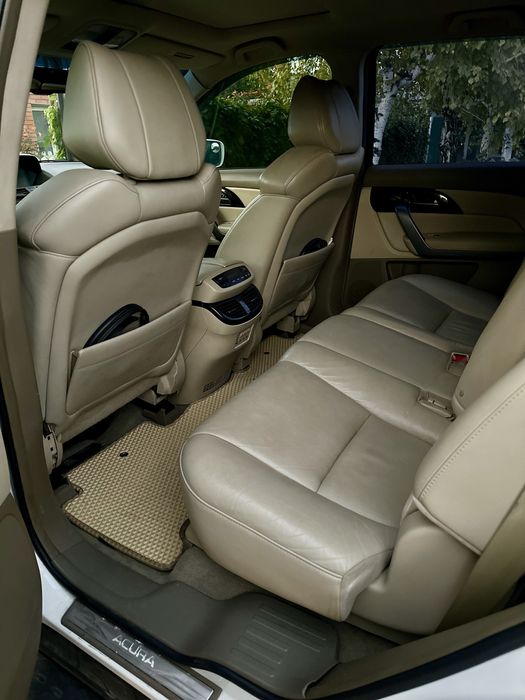 Продам Acura MDX