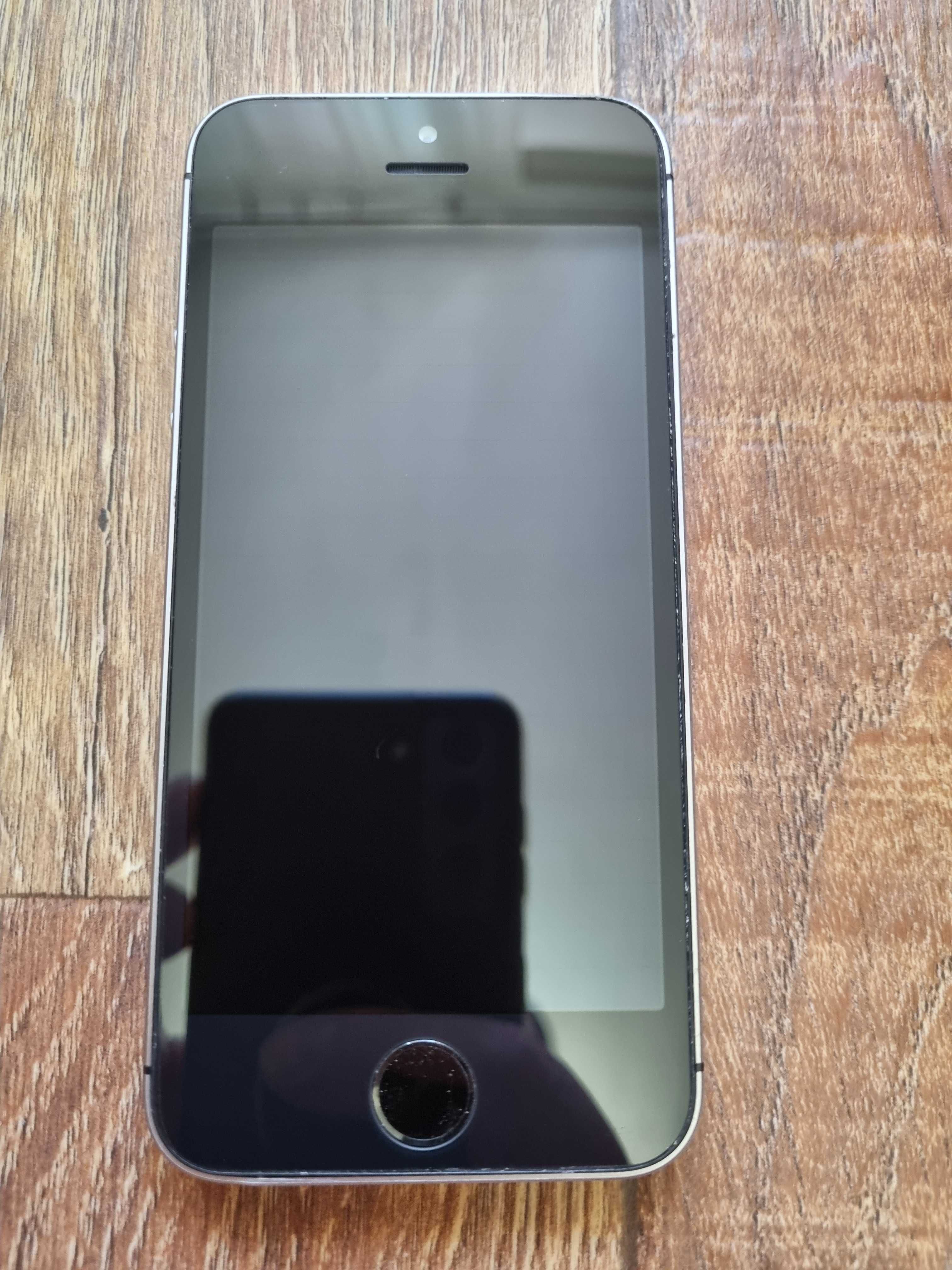 Apple iPhone SE 32GB Space Grey Neverlock