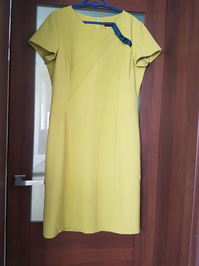 Sukienka wizytowa w kolorze limonkowym  roz. 44