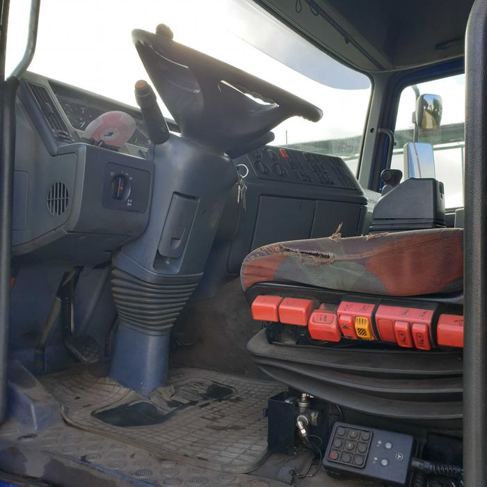 Mercedes Actros 2540 Loglift F240SL udźwig 5,800